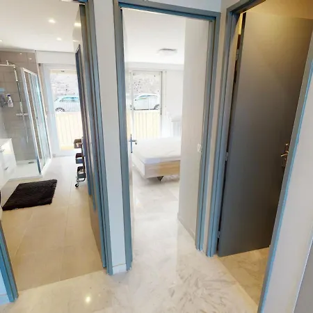 Superbe 2p Au 5eme Etage Avec Terrasse Face A La Et Parking Prive - Menton, Garavan - Fr-1-196-293 Lejlighed